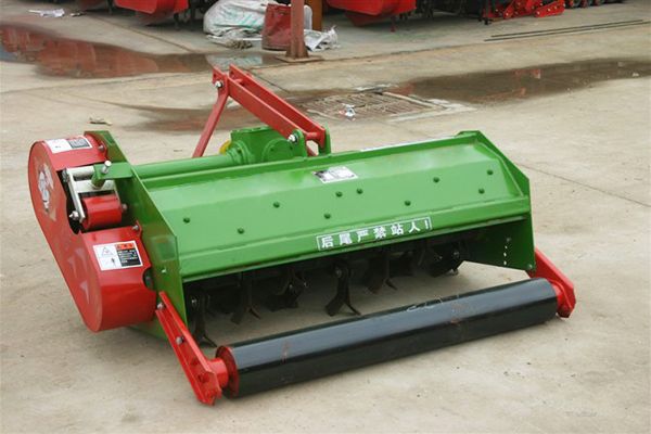 秸稈還田機